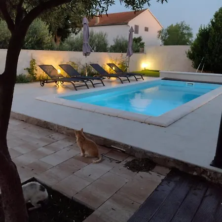 Holiday home Hh Antona With Private Pool *